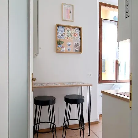 Piccola Corte Di Borgo Vico Lägenhet