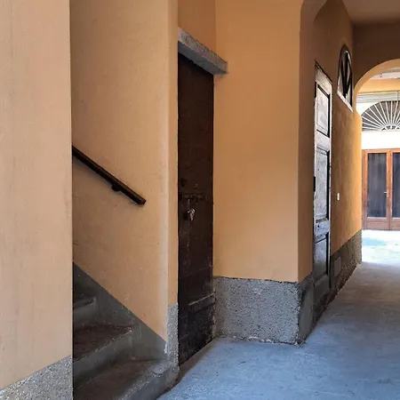 Piccola Corte Di Borgo Vico * Côme
